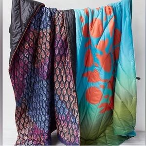 NWT RUMPL x FP Movement Original Puffy Blanket
